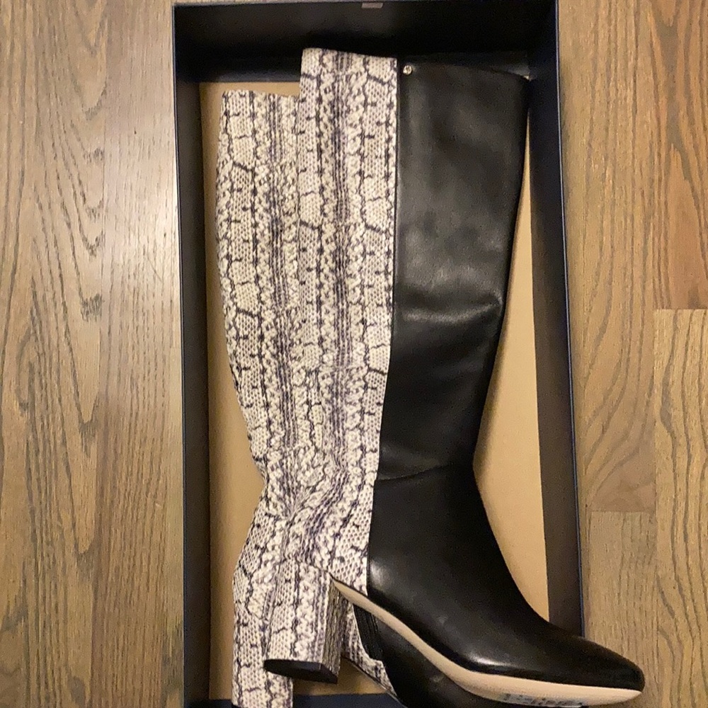Cole Haan Python boot 9.5 - Picture 4 of 9